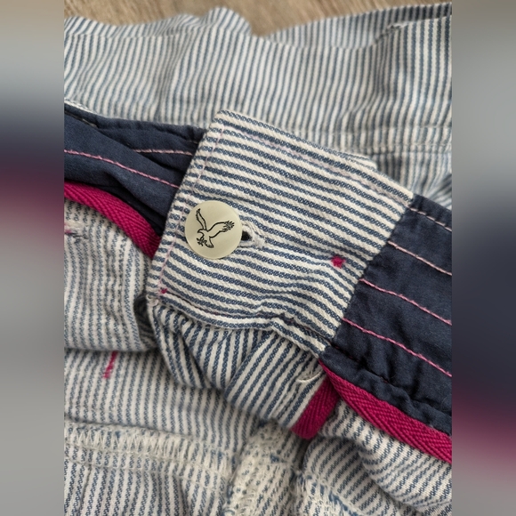 American Eagle Striped Shorts Size 8 - Picture 7 of 10